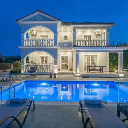 Luxury Villa Vanato & Pool Koukounaria Bagian luar foto