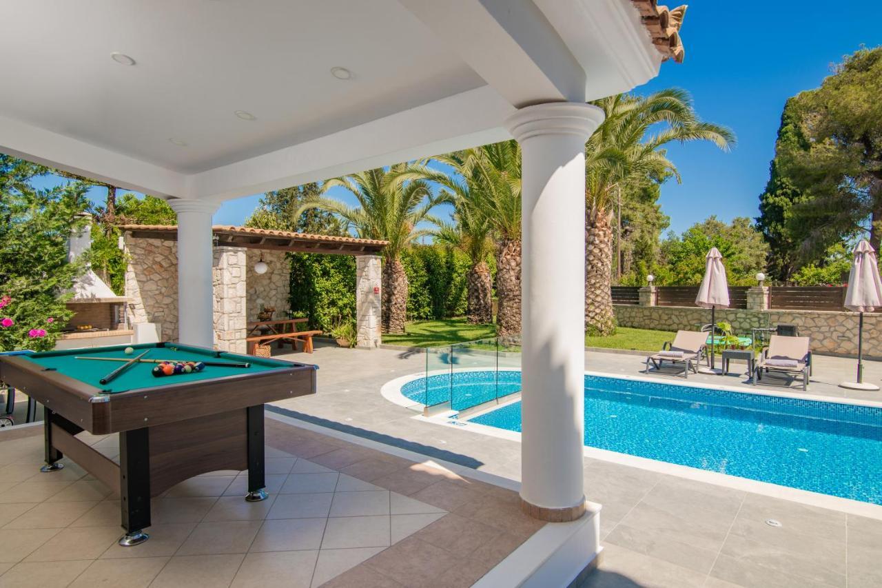 Luxury Villa Vanato & Pool Koukounaria Bagian luar foto