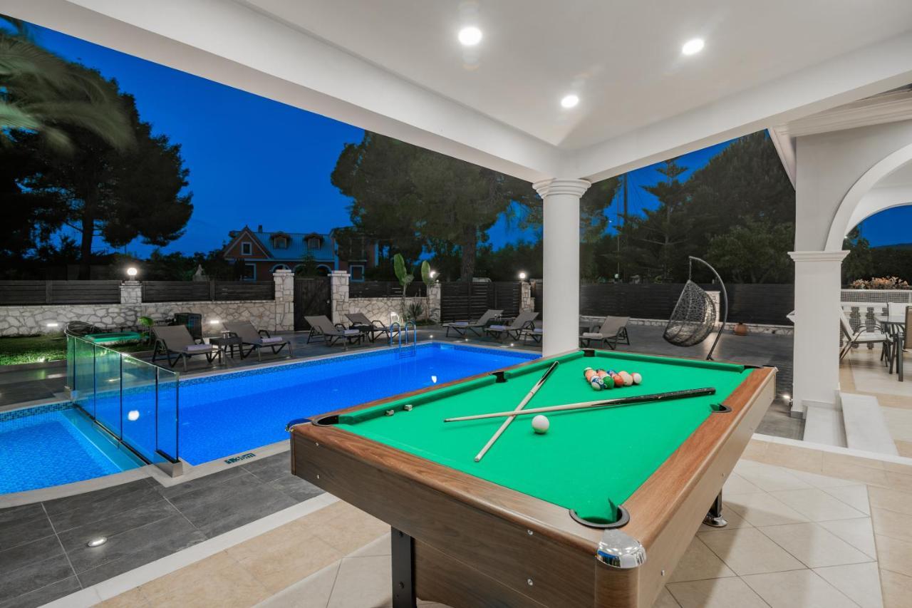 Luxury Villa Vanato & Pool Koukounaria Bagian luar foto