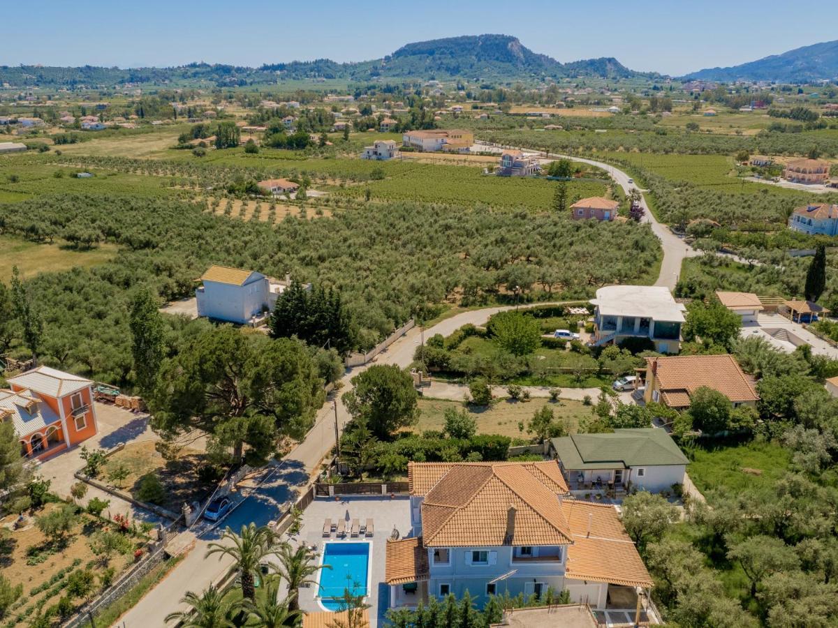 Luxury Villa Vanato & Pool Koukounaria Bagian luar foto
