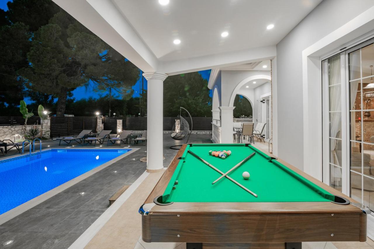 Luxury Villa Vanato & Pool Koukounaria Bagian luar foto